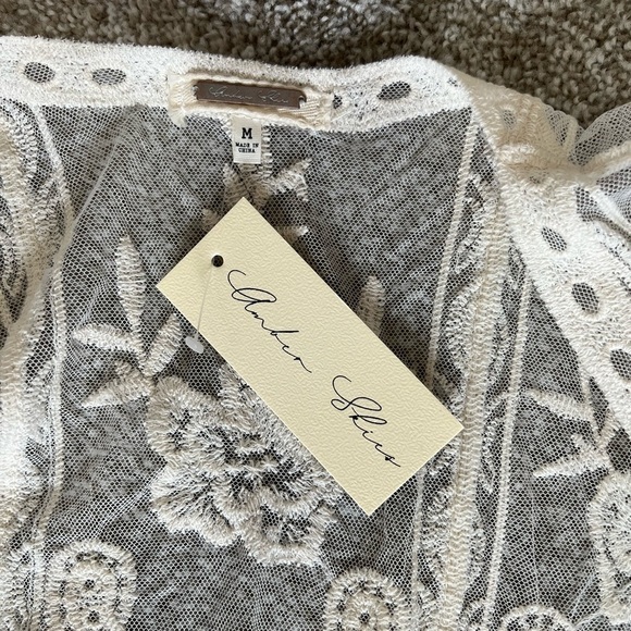 Amber Skies Lace Coverup Womens Cream Medium bohemian - Picture 6 of 6